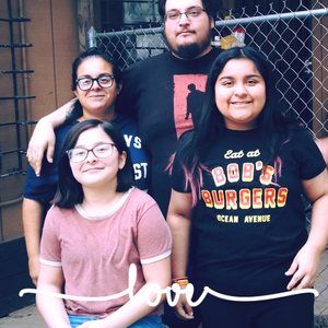 Meet your Posher, Manda